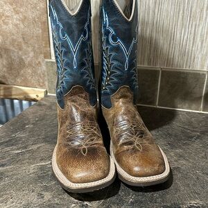 Old West Boy boots size 4d